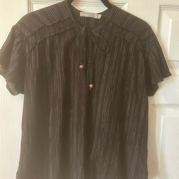Vince Black and White Boho Flirty Top XS with Tie - Picture 4 of 11